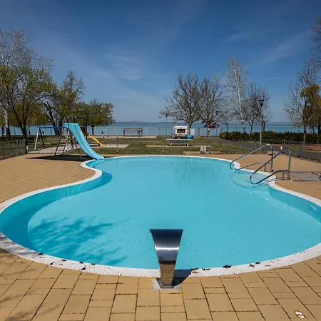 Campingplatz Aranypart & 2*