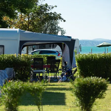 Kamp alanı Aranypart & 2*