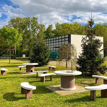 Aranypart & Campingplatz