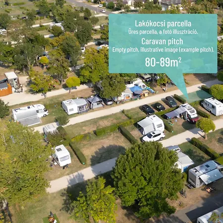 Aranypart & Campingplatz Siófok