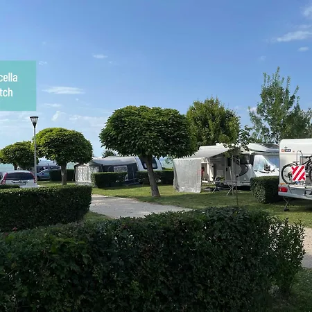 Aranypart & Campingplatz