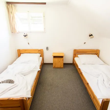 Aranypart & Parque de Campismo Siófok