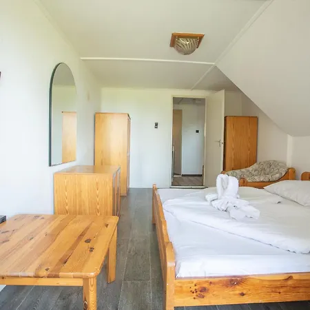 Aranypart & Campingplatz