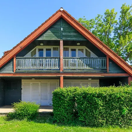 Aranypart & 2* Siófok