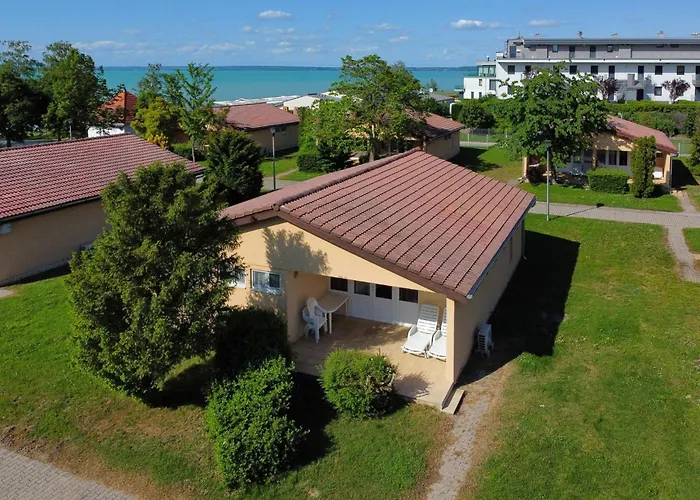 Aranypart & אתר קמפינג שיופוק